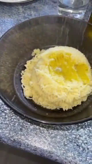 Foto del paso 2 de la receta: Bolitas de patata 🥔 3 quesos 🧀