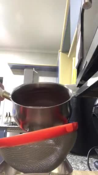 Foto del paso 11 de la receta: Flan de chocolate blanco y negro