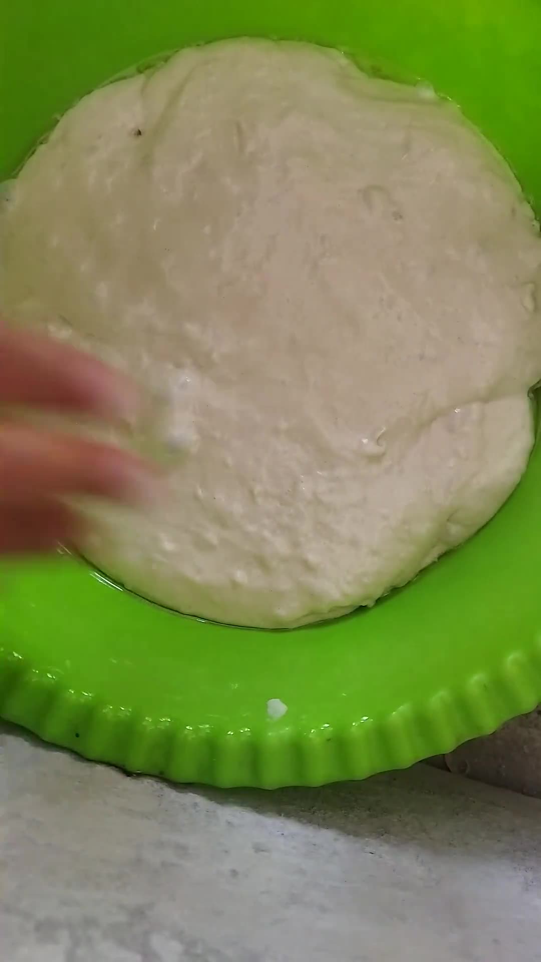 Foto langkah ke 2 dari resep Focaccia bread.
