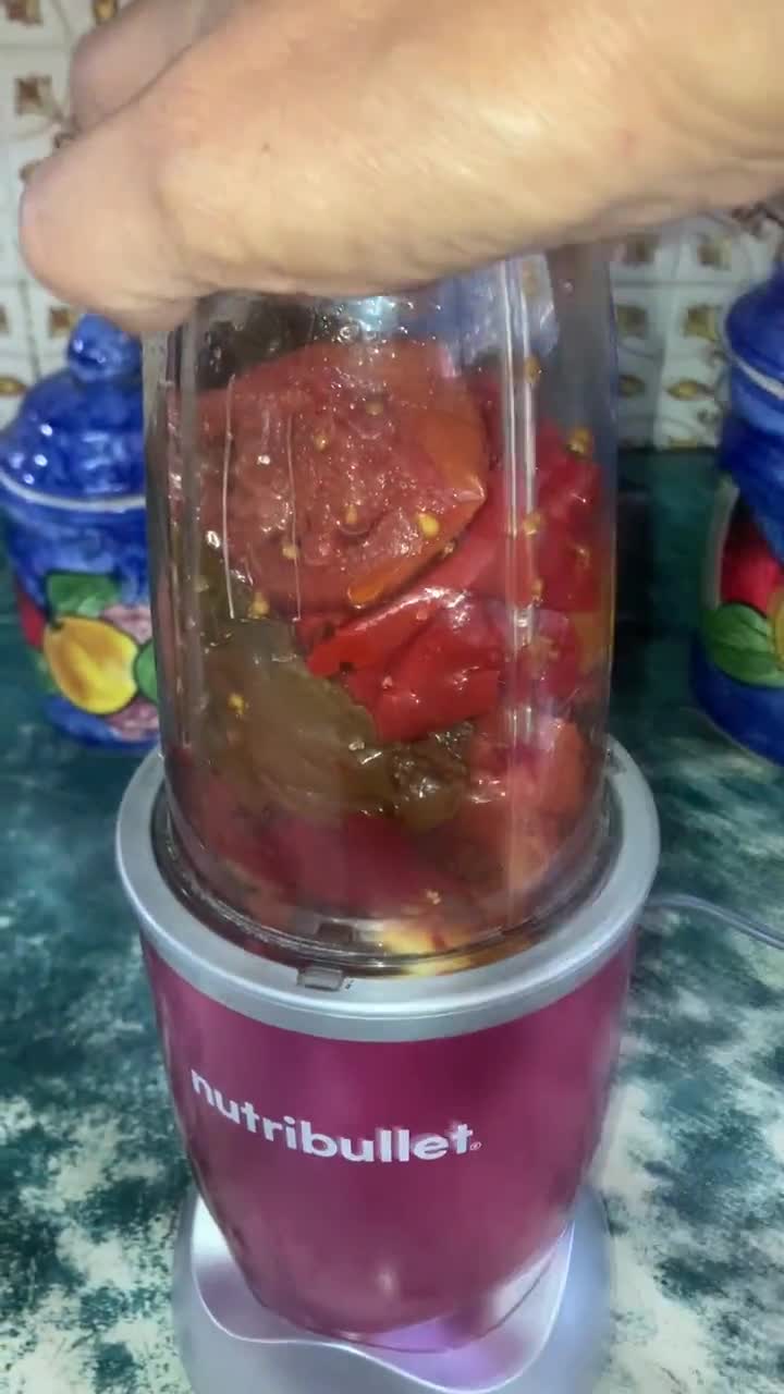 Foto del paso 4 de la receta: Salsa Roja estilo @Jauregrill con chiles pasilla 🌶️ mirasol y jitomates 🍅