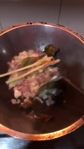 Foto langkah ke 2 dari resep Nasi Liwet Bunga Telang.