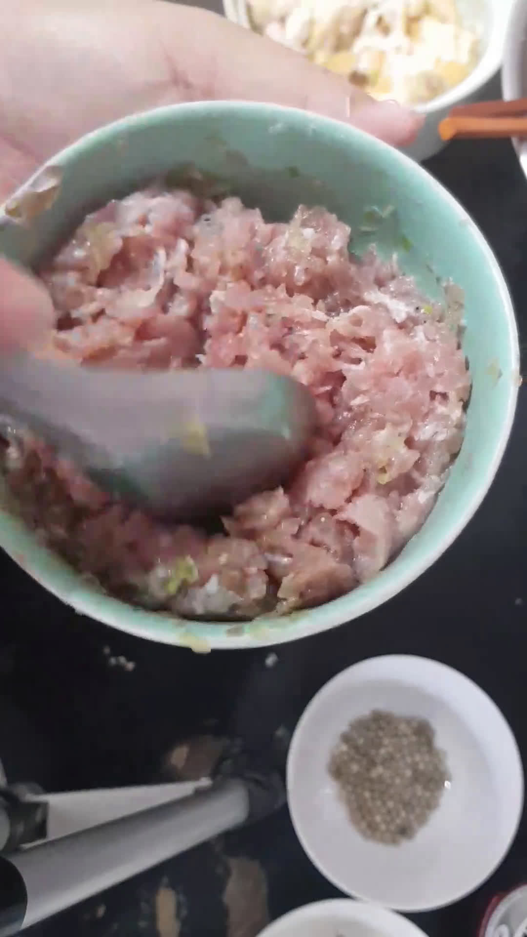 Hình bước làm 1 của món Pate Gan Heo