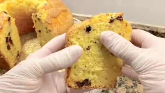 Foto del paso 10 de la receta: Bizcocho de naranja con pepitas de chocolate