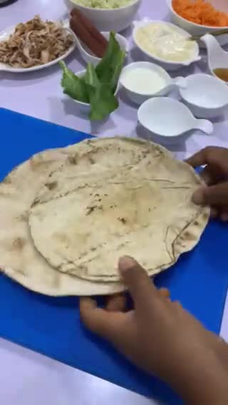 A picture of step 4 of Nigerian Sharwama.