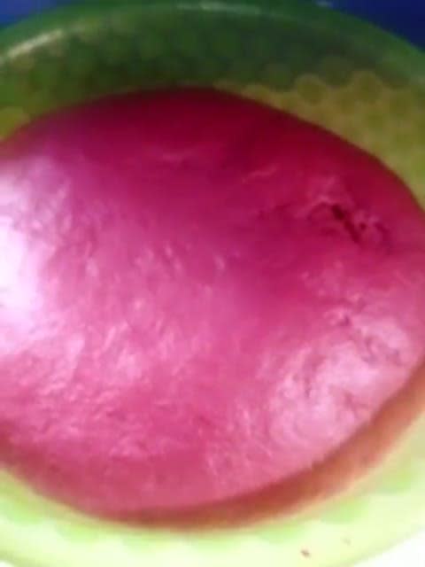 Gambar langkah 7 resipi Donat Red Velvet "Beetroot"(Ubi Bit).