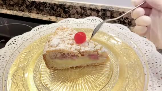Foto del paso 14 de la receta: Pastel con crema y fresas en almíbar
