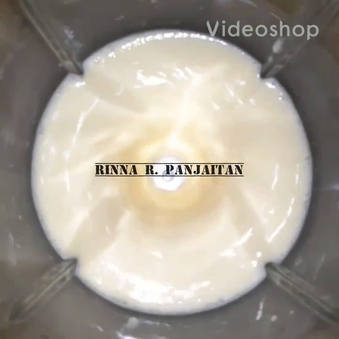 Foto langkah ke 3 dari resep BANANA SPONGE CAKE~ BOLU PISANG (Bikinnya pakai blender).