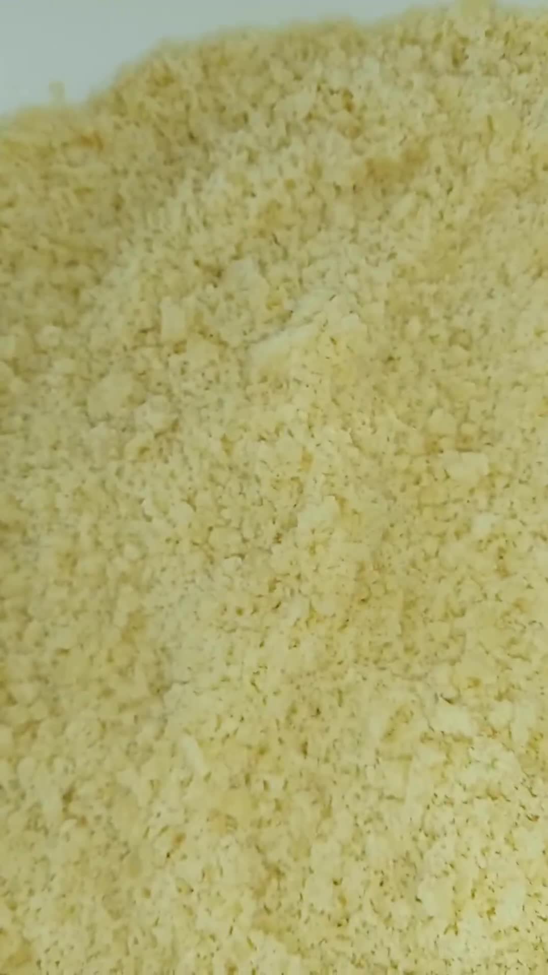 Une image de l'étape 4 de Quiche aux oignons mauves 🧅🧅🧅🧅.