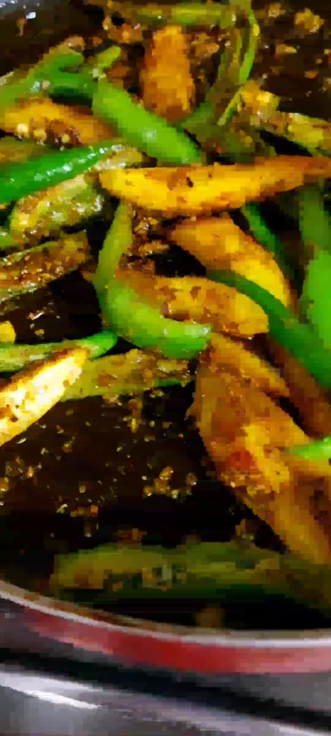 आम हरी मिर्च का इंस्टेंट अचार (Aam Hari mirch ka instant achar recipe in hindi) रेसिपी चरण 3 फोटो