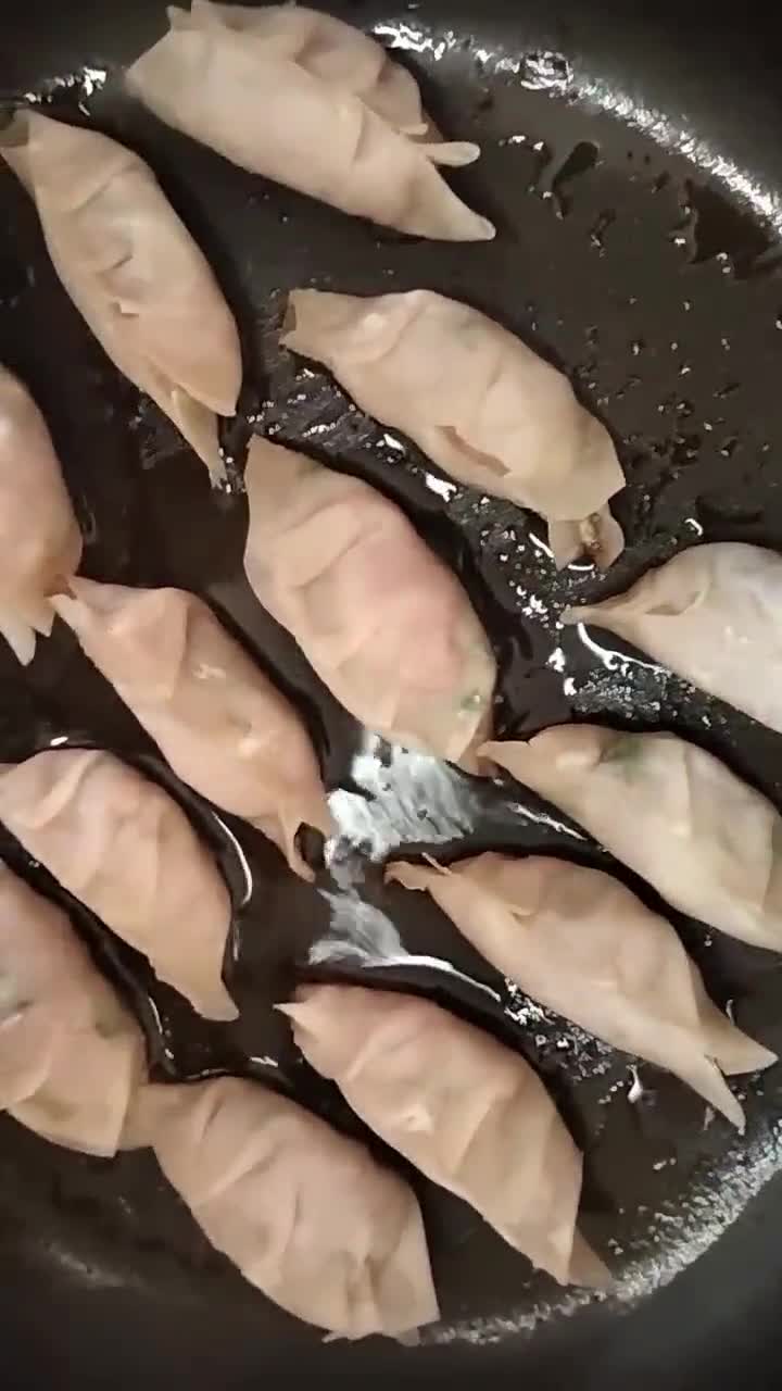 Foto langkah ke 4 dari resep Gyoza mini.