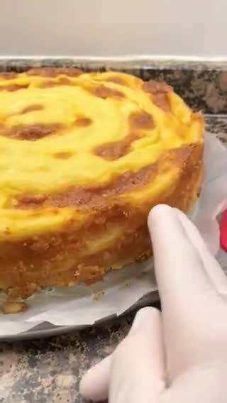 Foto del paso 12 de la receta: Pastel de manzana con crema