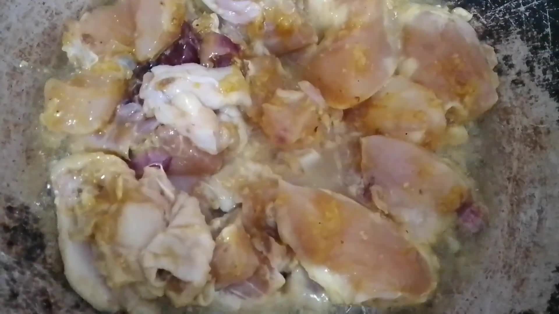 Foto langkah ke 3 dari resep Ayam Goreng Lengkuas.