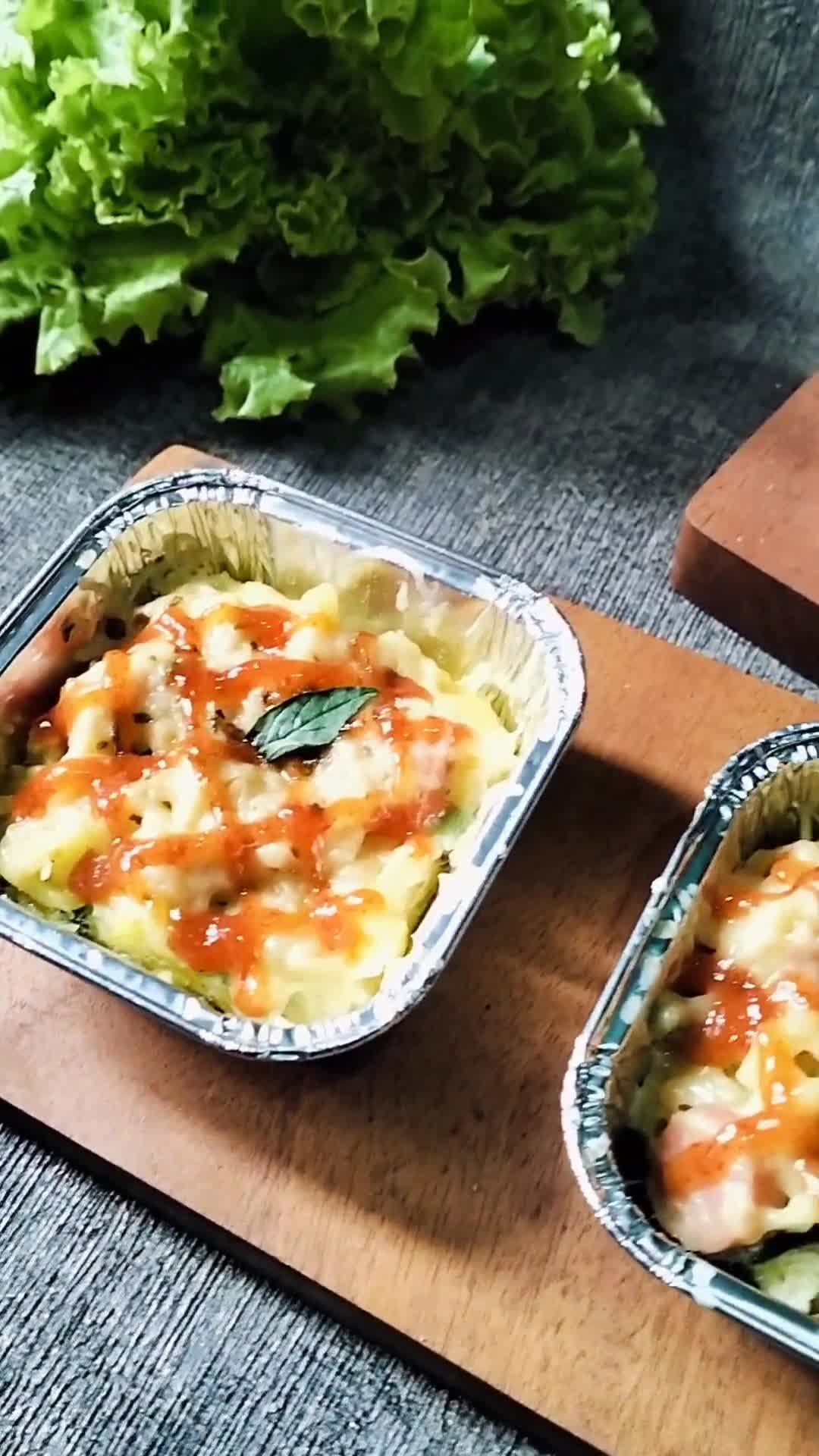 Foto langkah ke 5 dari resep Schotel Mie Kukus.