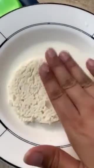 A picture of step 3 of Bread Pocket.