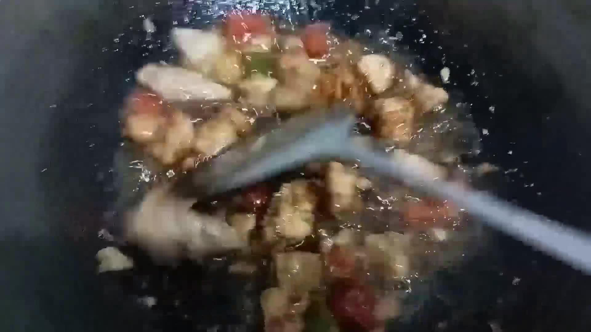 Foto langkah ke 4 dari resep Ayam lada hitam Saori.