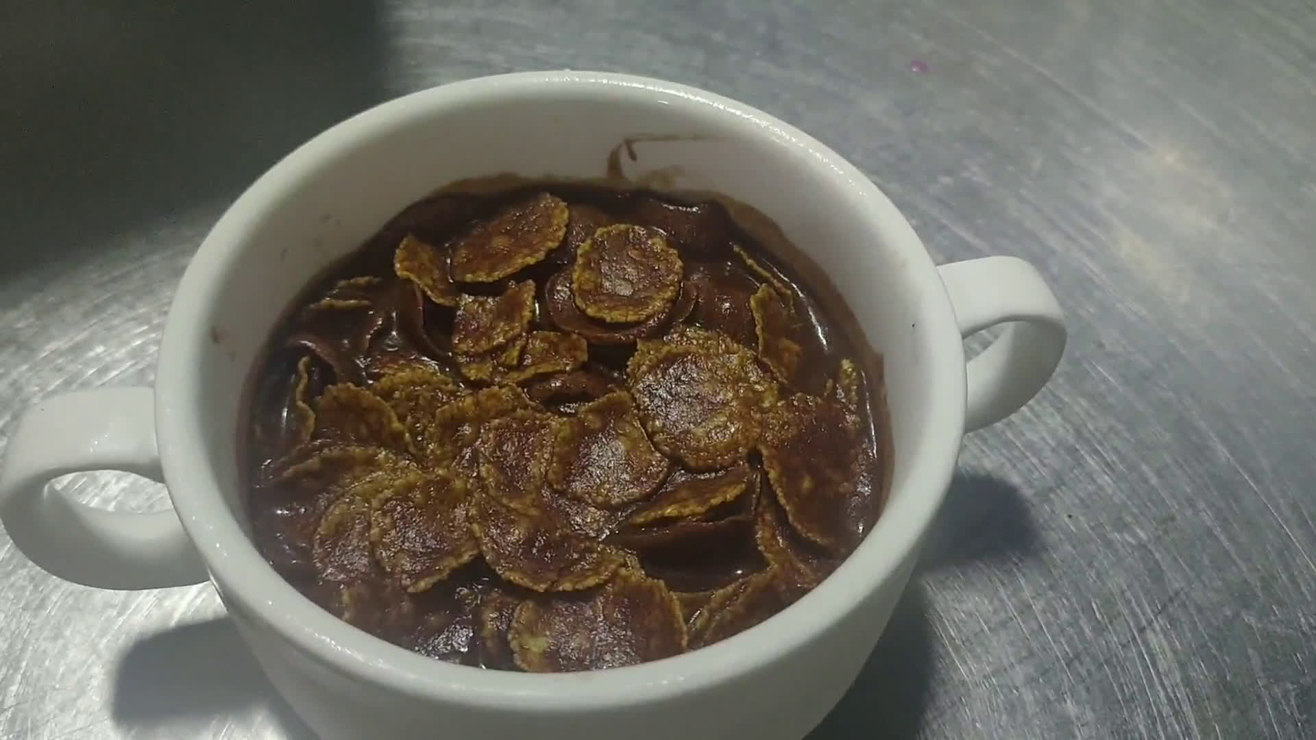 Foto langkah ke 5 dari resep Resep Sereal Coco Crunts dan Corn Flakes + Buah Naga Terbaru.