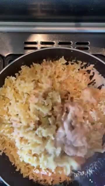 Foto langkah ke 7 dari resep Pasta Amatriciana.