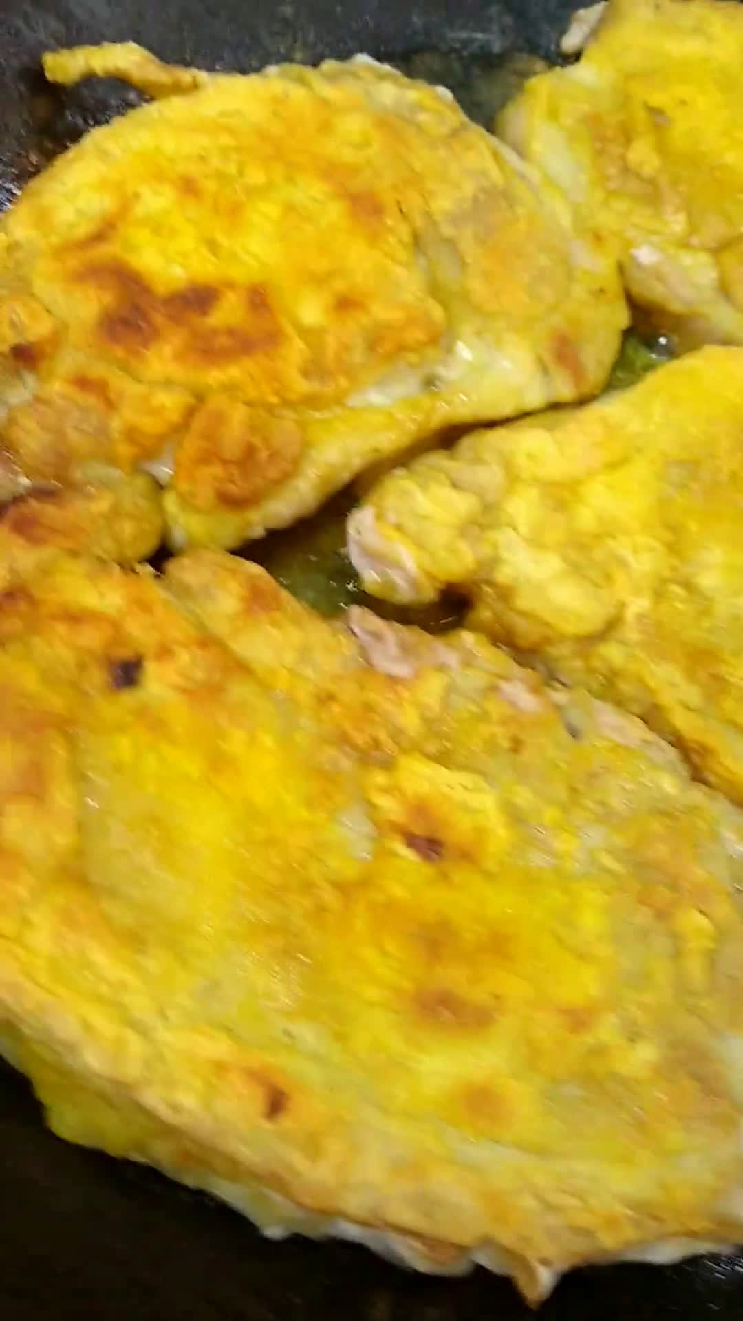 Foto del paso 1 de la receta: Bifes de bondiola (estilo escalopes)