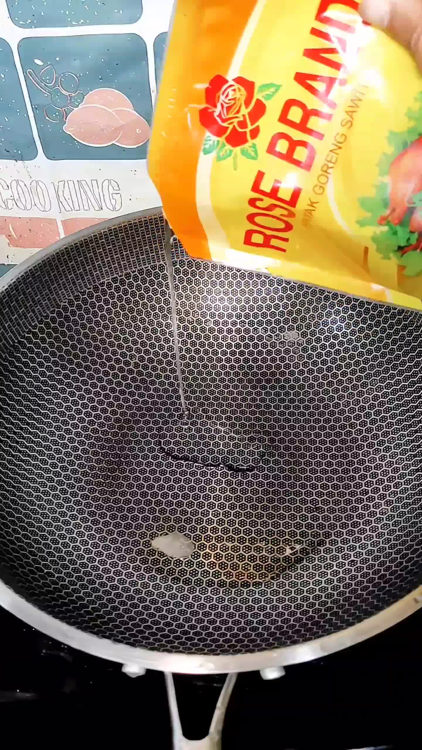 Foto langkah ke 2 dari resep Semur Tahu dan Telur.