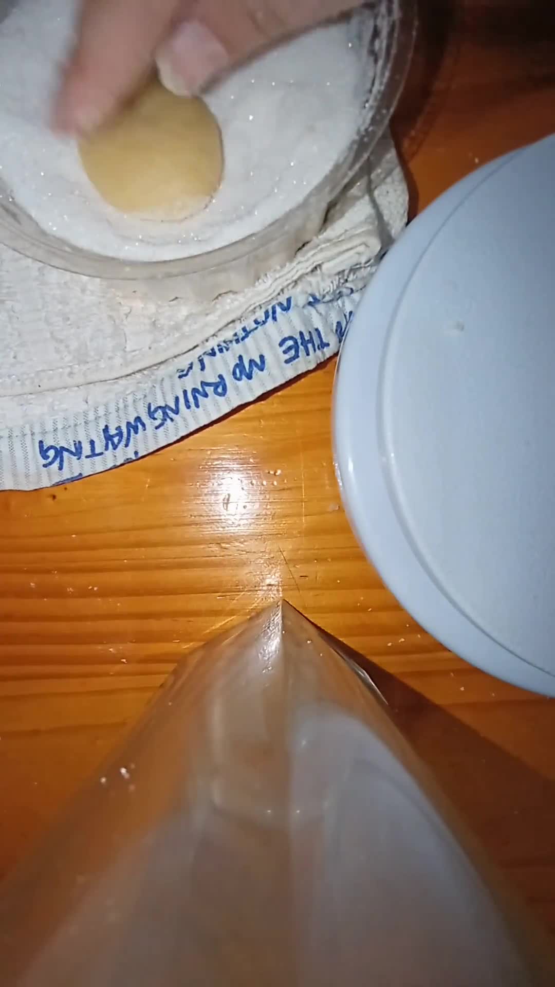 Foto del paso 2 de la receta: Masitas de limón súper fáciles