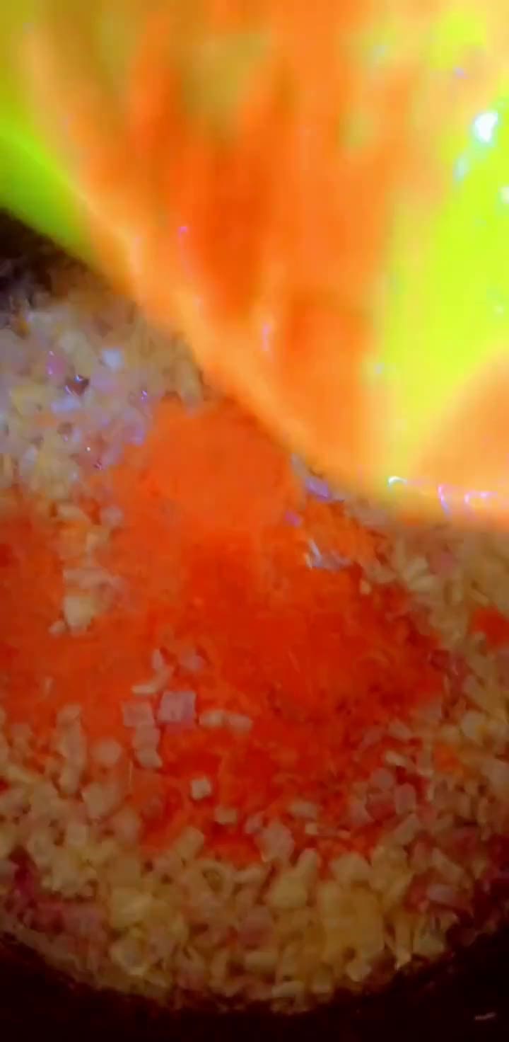 A picture of step 5 of Easy jollof spaghetti.
