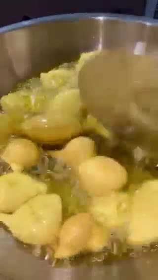 देसी स्टाइल कढ़ी चावल थाली (Desi style kadhi chawal thali recipe in Hindi) रेसिपी चरण 10 फोटो
