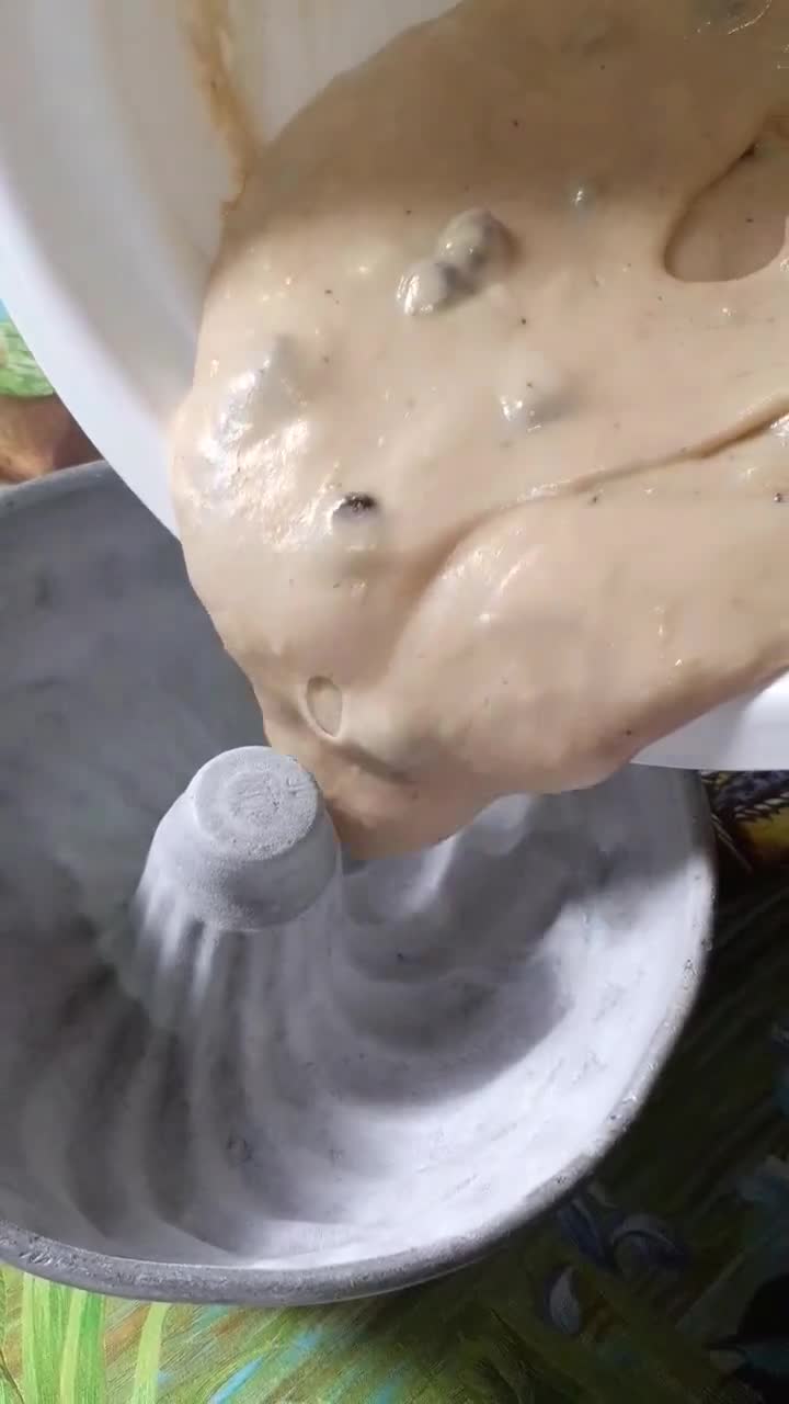 Foto del paso 4 de la receta: Budín de limón y pasas de uva maceradas🥸