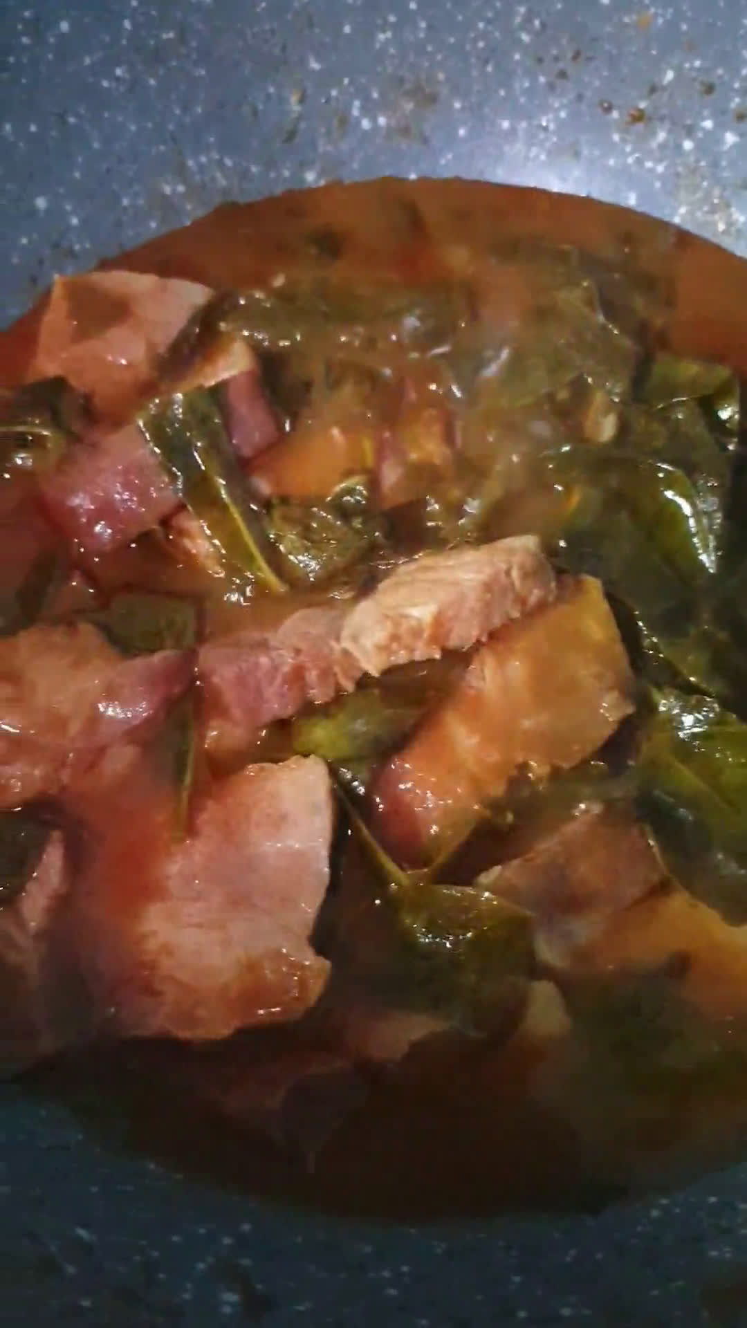 รูปขั้นตอนการทำที่ 2 ของ Smoked bacon แกงใบชะมวง