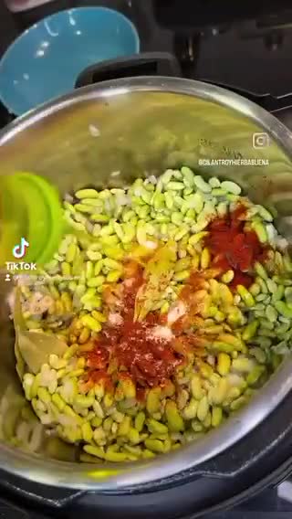 Foto del paso 1 de la receta: Verdinas con Pulpo y langostinos