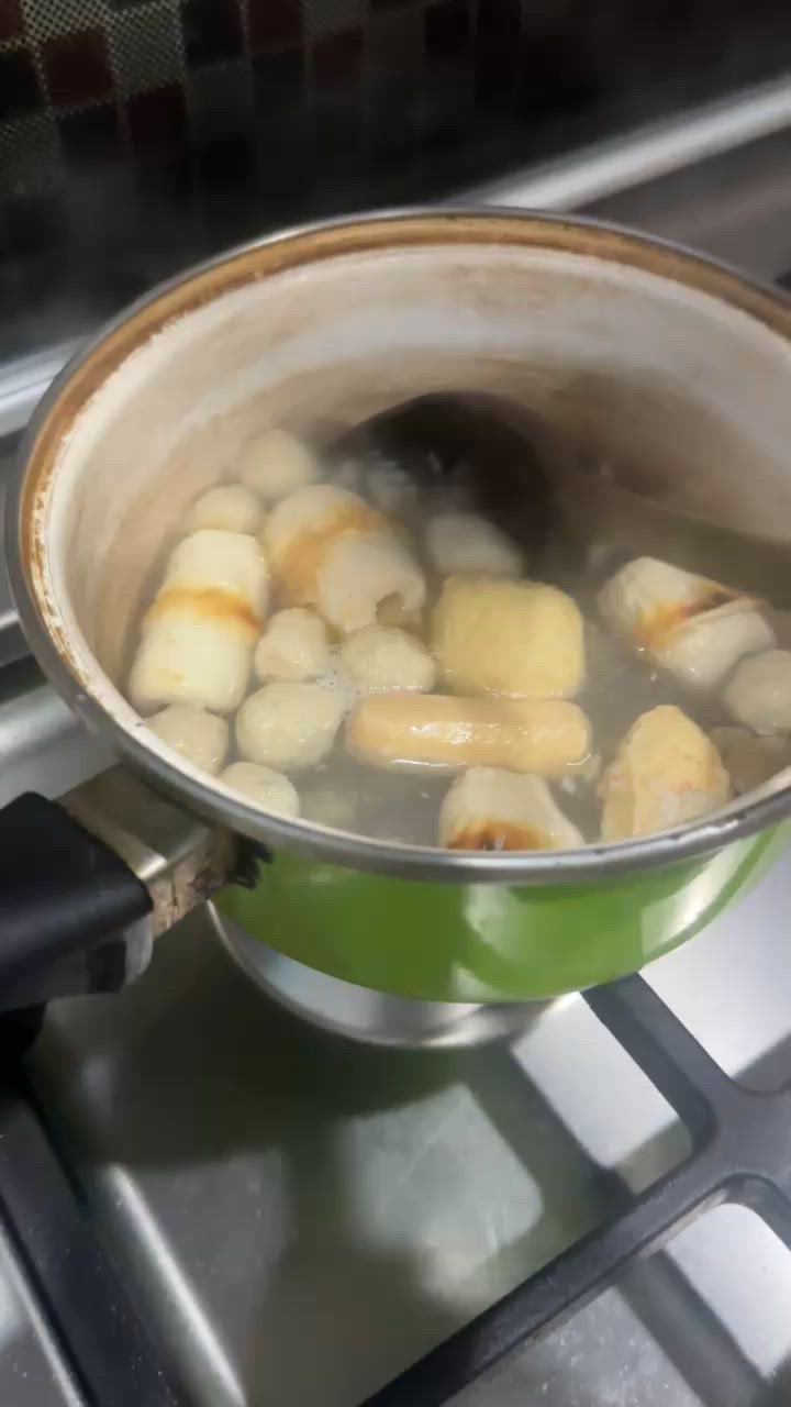 Foto langkah ke 2 dari resep Sup Chikuwa Baso Mutiara.