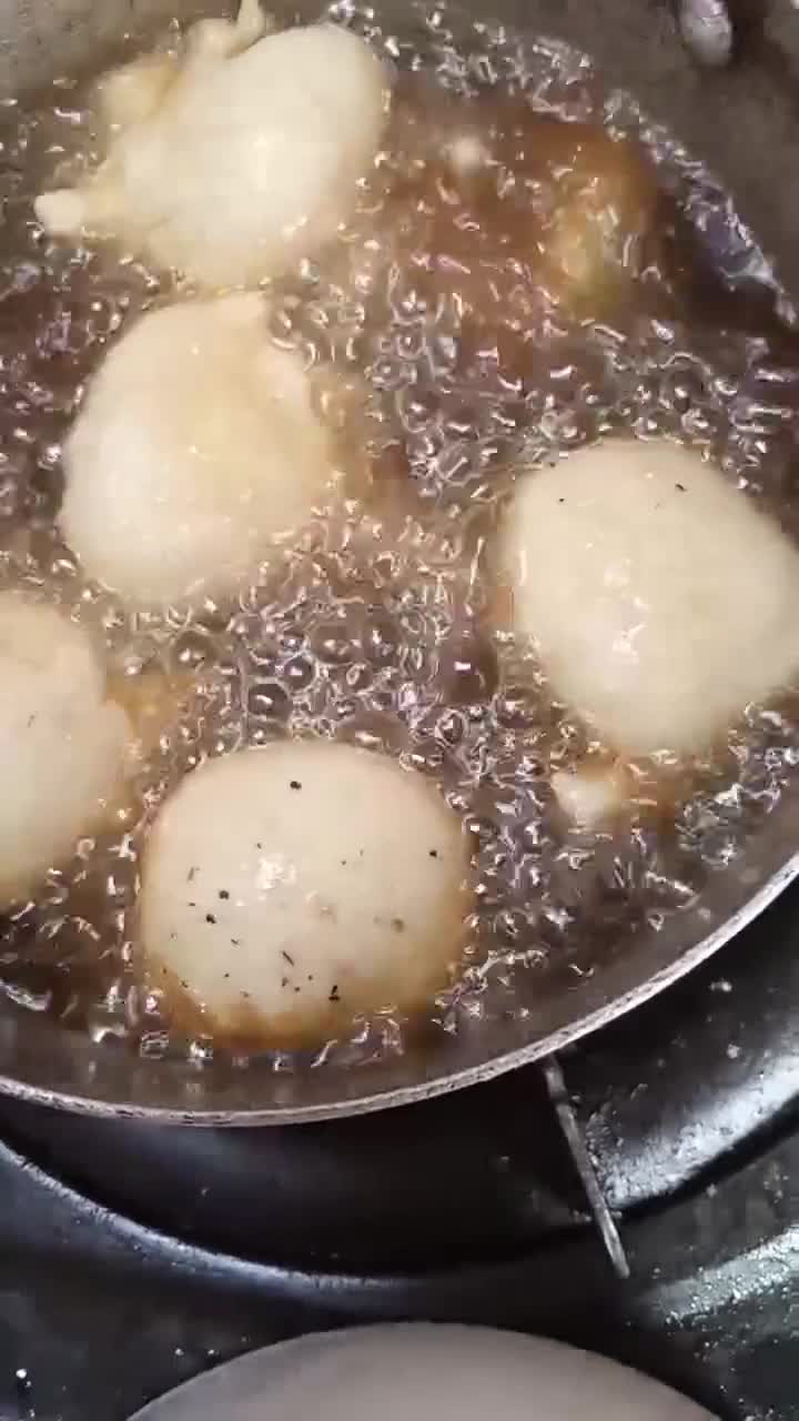A picture of step 5 of Nigerian Puff Puff.
