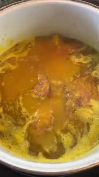 Foto del paso 7 de la receta: Chuletas de Sajonia en salsa