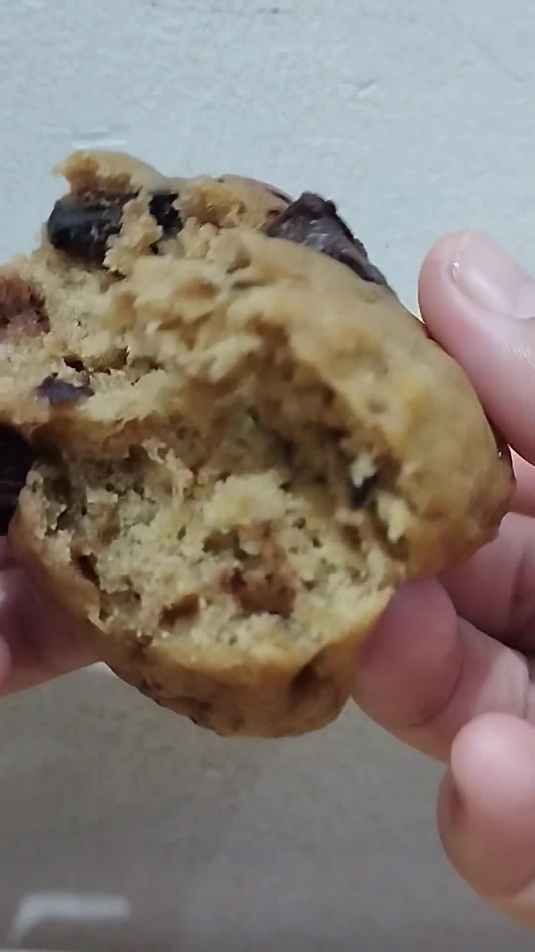 Foto langkah ke 7 dari resep Choco Banana Soft-Baked Cookies 🍪.