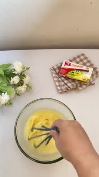 Foto langkah ke 1 dari resep Banana Milk Crispy.