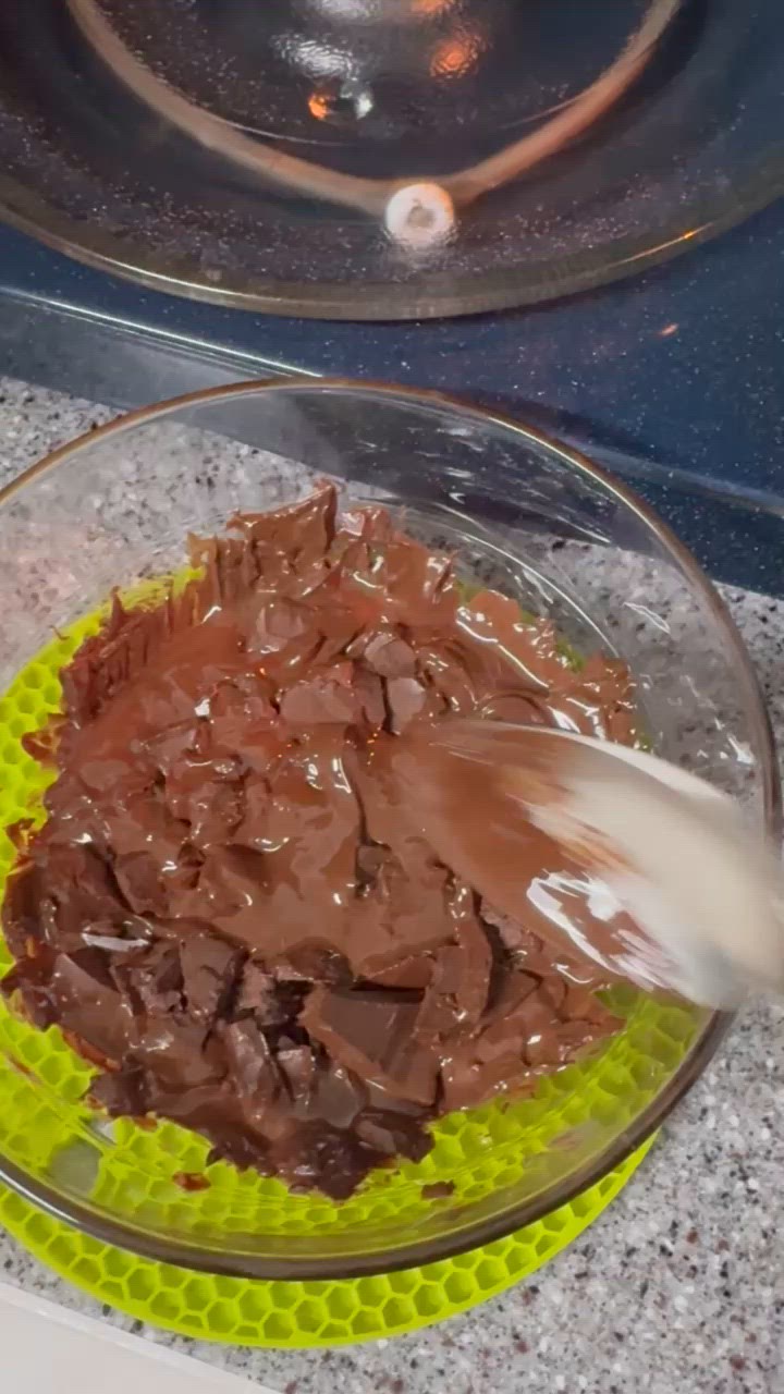 Foto del passaggio 1 della ricetta Cheesecake Yogurt e Cioccolato
