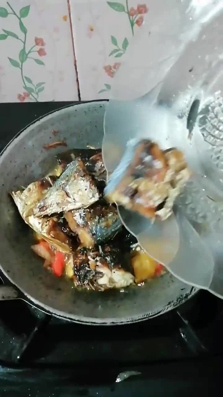 Foto langkah ke 3 dari resep 833.Sambal Gami Ikan Asap.
