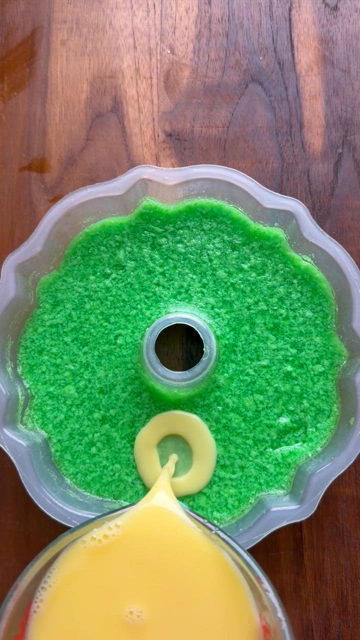 Foto langkah ke 8 dari resep Puding Lumut Mentega.