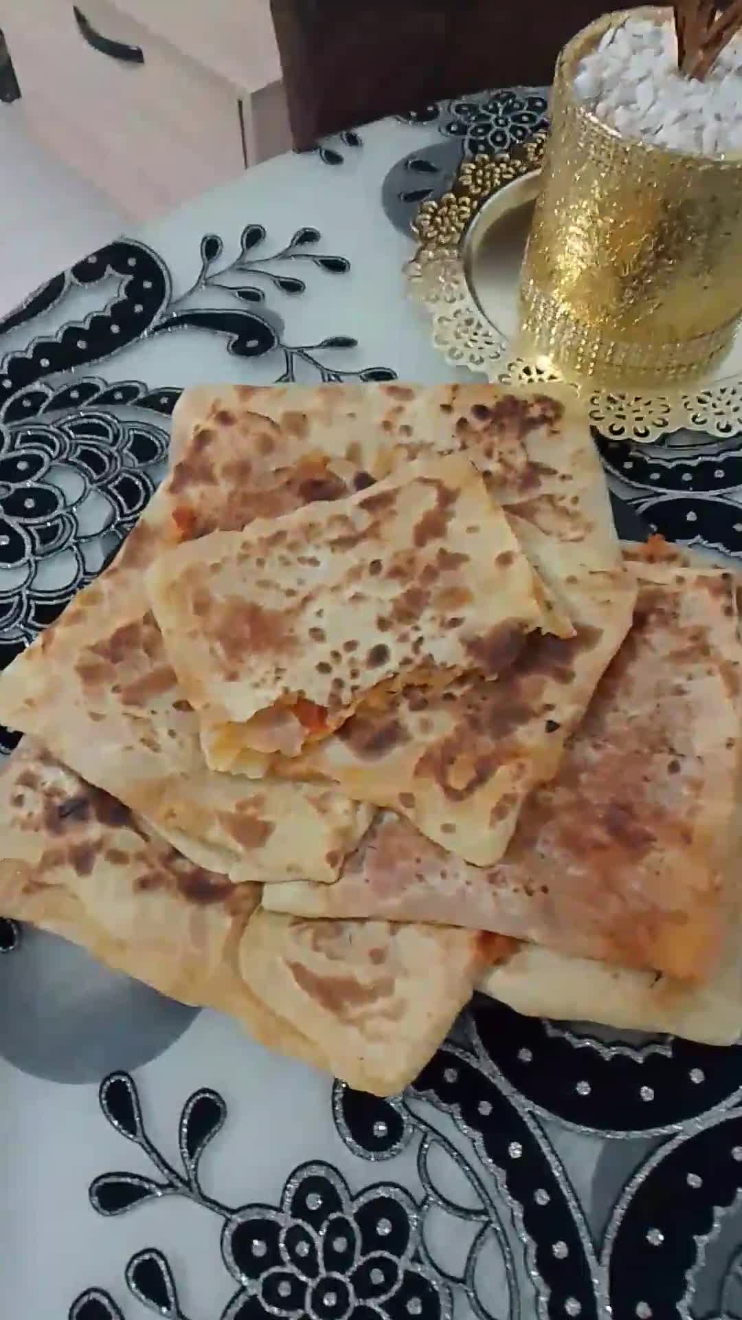 صورة لخطوة 8 من وصفة محجوبة وصفة تقلدية جزائرية نحبوها بزاف🌶🧅🧄🫑