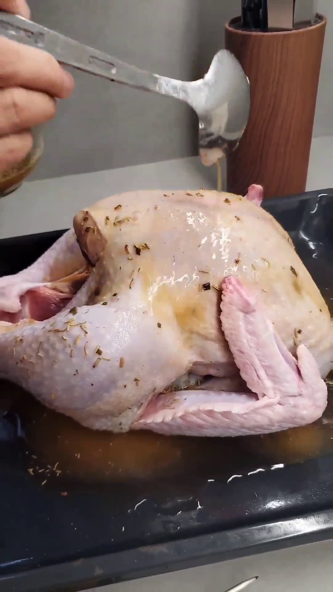Foto del paso 2 de la receta: Pavo al horno!