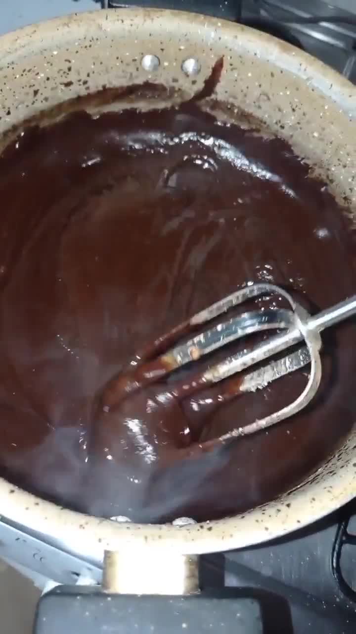 Foto del paso 10 de la receta El mejor bizcochuelo de chocolate ✨