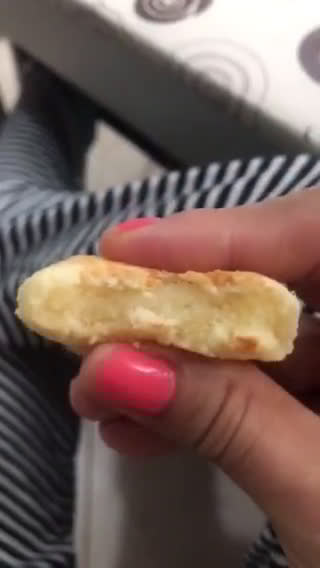 Foto del paso 2 de la receta: Chipas de queso