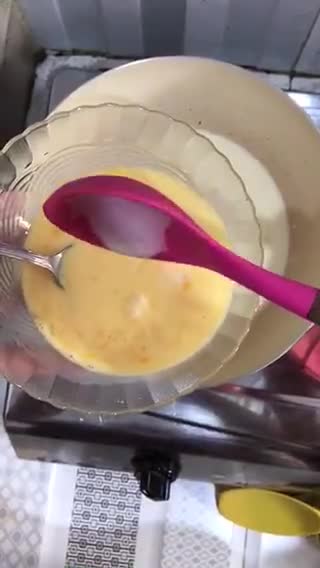 Foto langkah ke 4 dari resep Cheese Custard Pastry.
