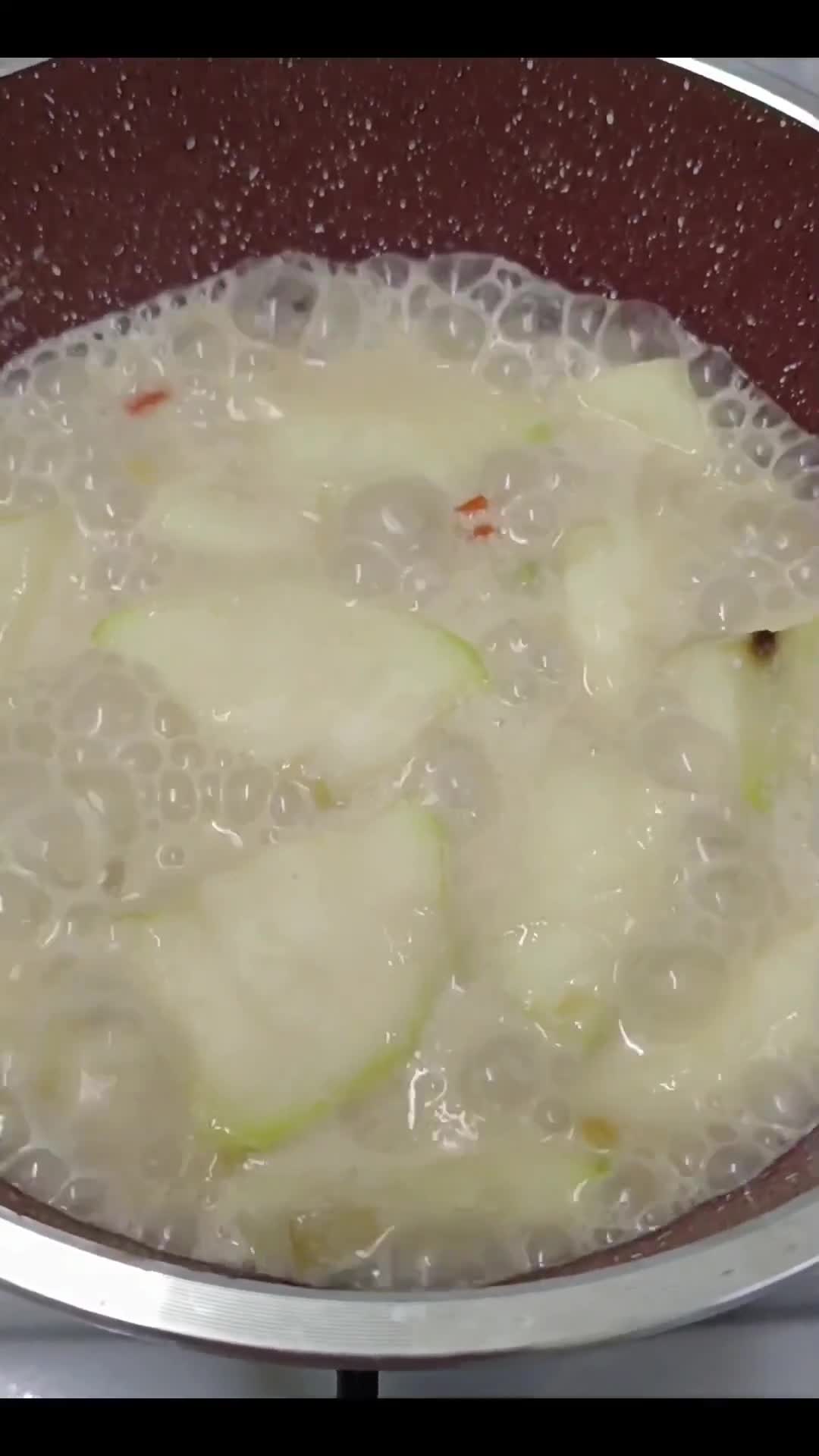 Gambar langkah 4 resipi Labu Air Masak Lemak Udang Kering.