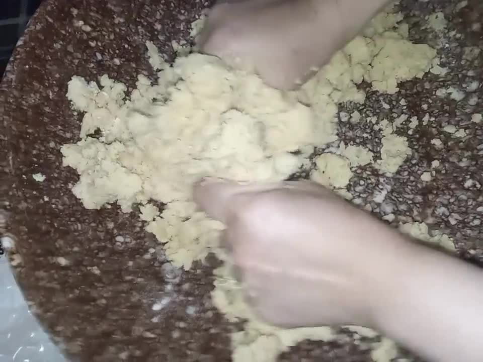 صورة لخطوة 4 من وصفة غريبية بالمكسرات