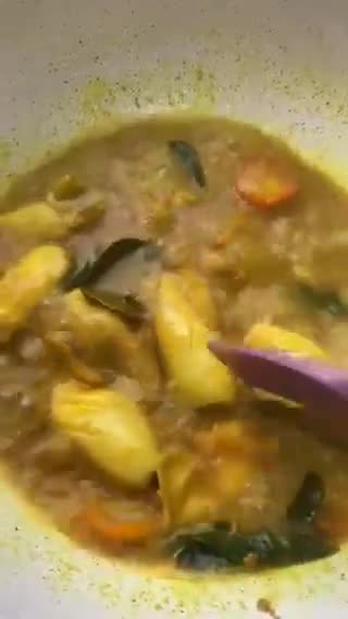 Foto langkah ke 4 dari resep Cumi Bumbu Kuning.