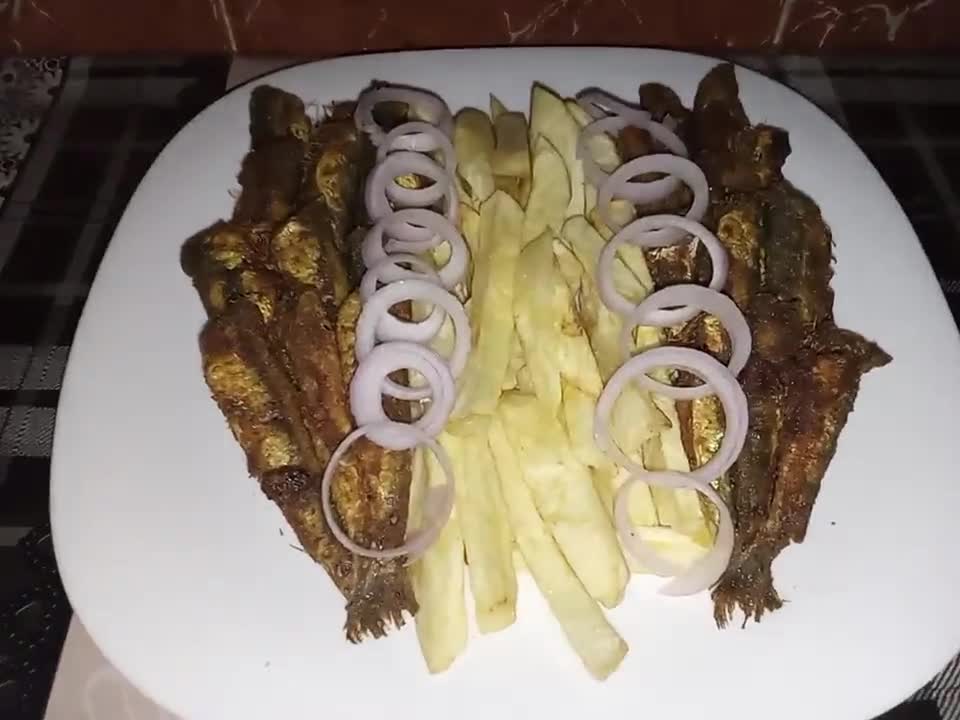 صورة لخطوة 7 من وصفة سردين مقلي 😋🐟😋