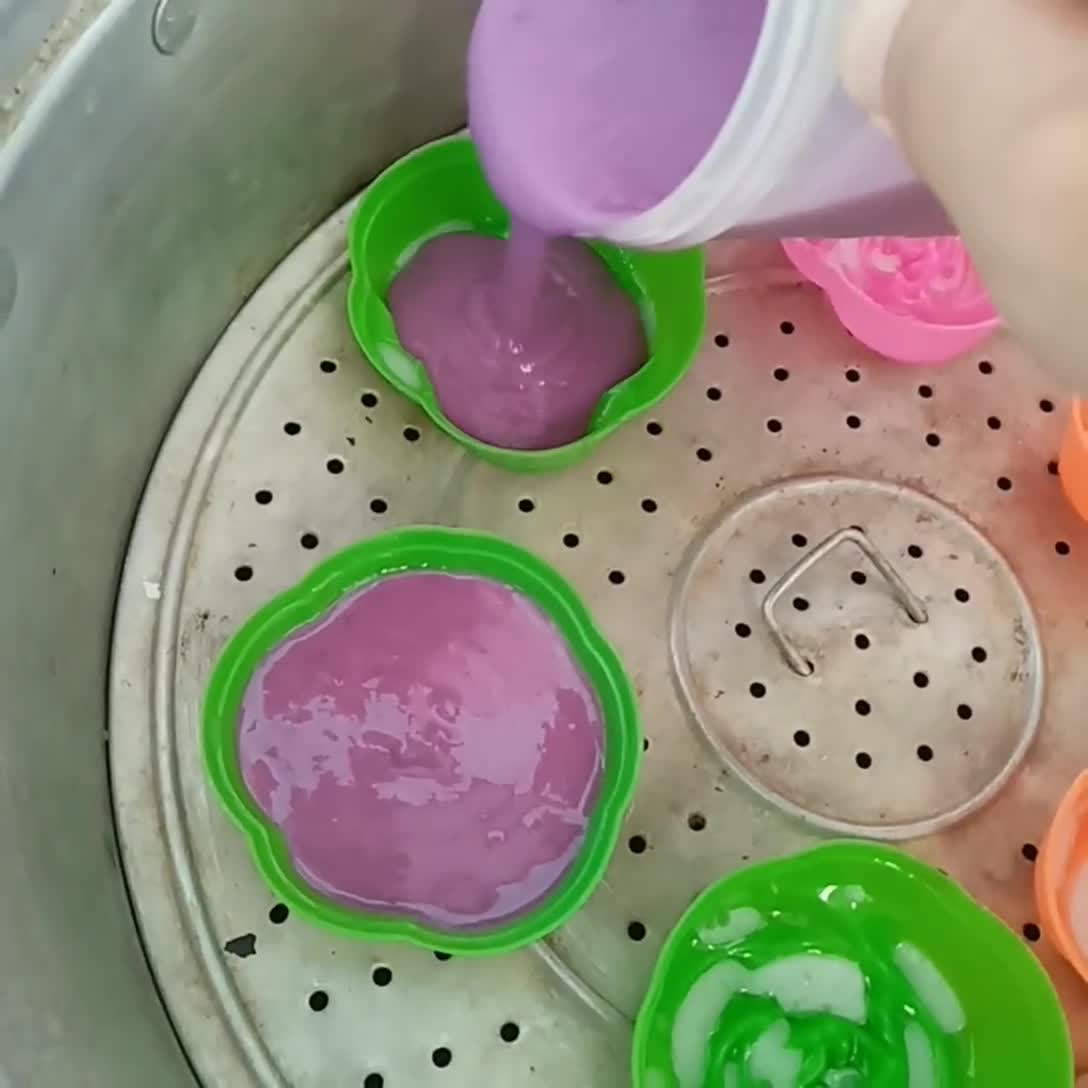 Foto langkah ke 5 dari resep Talam Ubi Ungu.