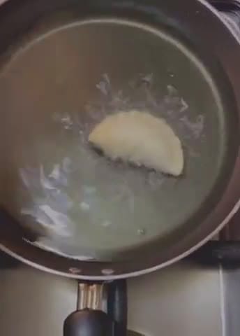 صورة لخطوة 1 من وصفة جبنيه بالتوست