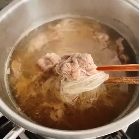 Hình bước làm 2 của món Miến Bò