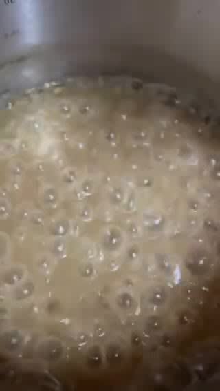 Gambar langkah 4 resipi Puding Kacang Hijau dan Sagu.